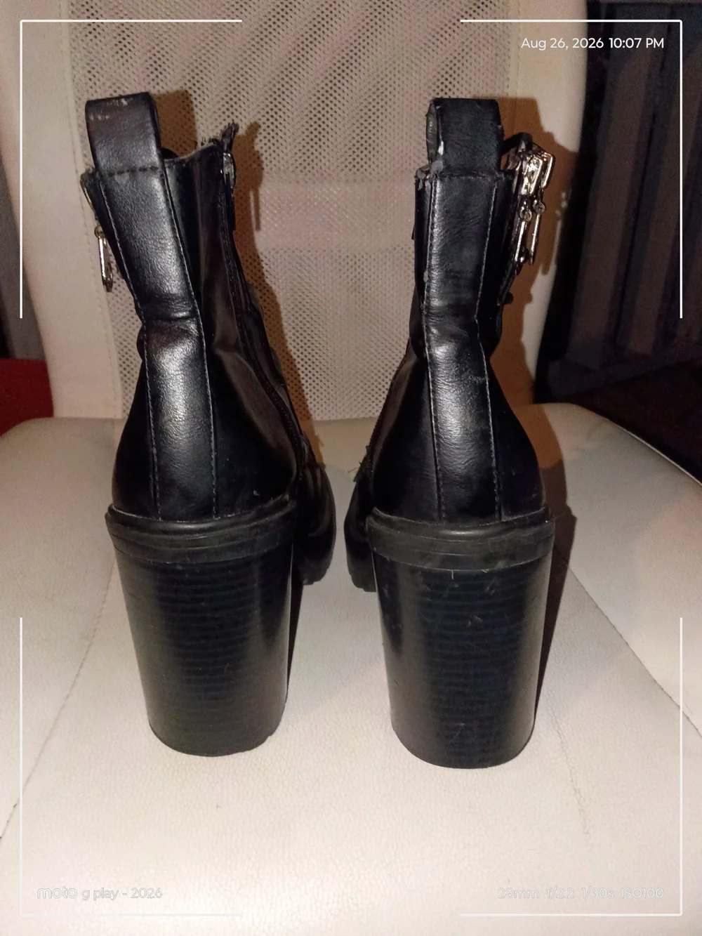 G by Guess edgy lace